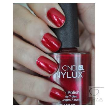 Vinylux RED BARONESS 139 15ml